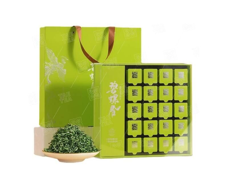 Подарочный набор зеленого чая Би Ло Чунь «Изумрудные спирали весны» - 1
